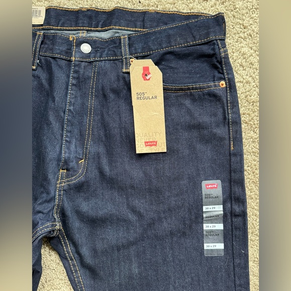 Levi’s 505 Regular Fit Mens Jeans (38x29) Reg $69.50 - Picture 6 of 9